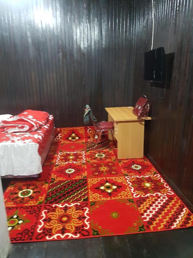 Mimi Guest House Syariah Pangkalanbuun Esterno foto
