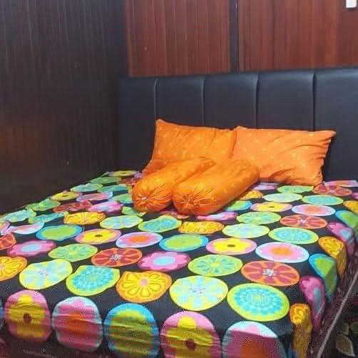 Mimi Guest House Syariah Pangkalanbuun Esterno foto